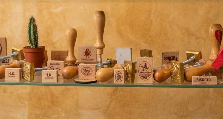 Σφραγίδες Πυρογραφίας: Απόλυτη Αντοχή και Ανεξίτηλη Ποιότητα από την Togas Sfragides Athina
